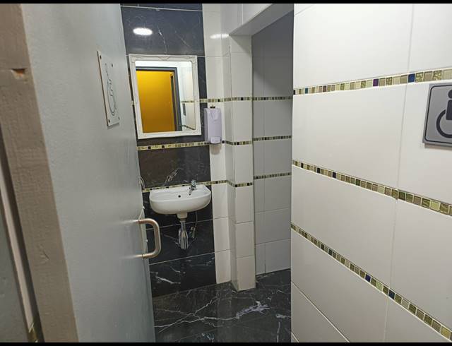 350M² BUILDING FOR SALE IN BO-DORP